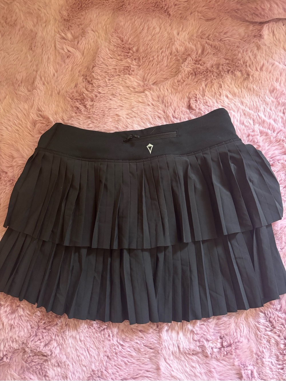 Ivivva by Lululemon "Pleat the Heat" pleated skirt